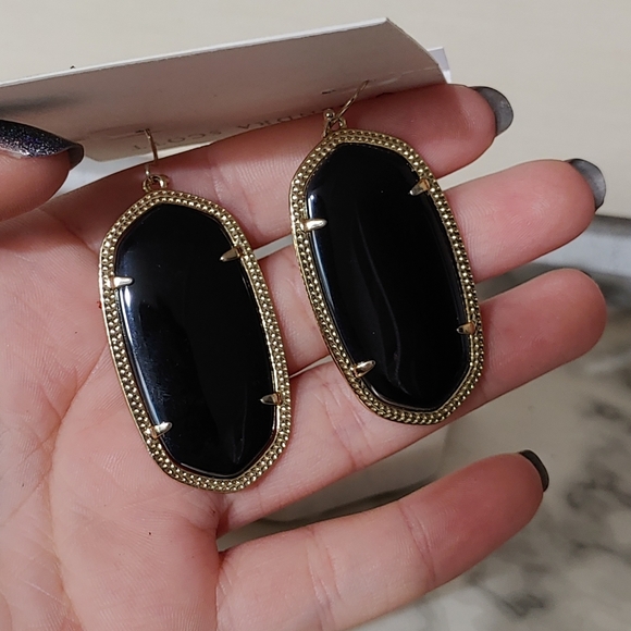 Kendra Scott Black Iridescent Earrings - Picture 4 of 8